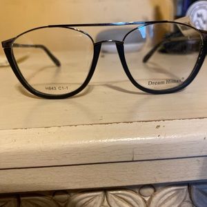 Unisex Hi Max eyewear lenses and never worn glasses.  Matt Black/silver. NWT